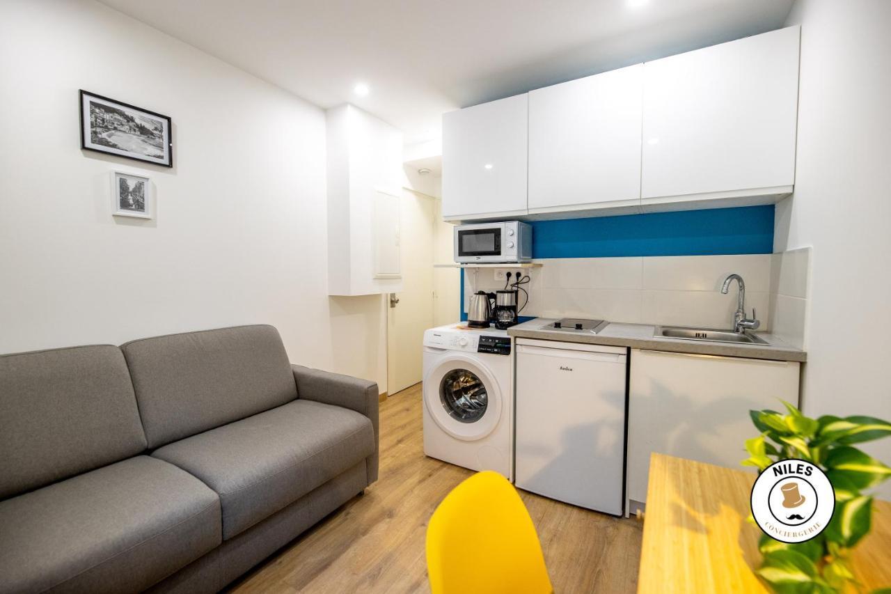 Austudio Pau Exteriér fotografie